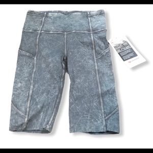 NWT Lululemon Fast & Free 10”